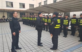 顏世航“勇往直前，不退縮”