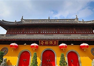 春節期間寺廟祈福，保障安全才是福------除夕夜完成21個(gè)寺廟秩序