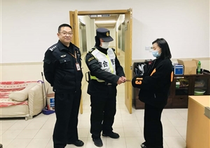 拾金不昧樹(shù)新風(fēng)系列—近期公司涌現8起拾金不昧好人好事