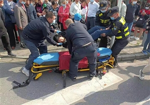 助人為樂(lè )展風(fēng)采系列—近期(2021.5.14)公司涌現5起助人為樂(lè )好人好